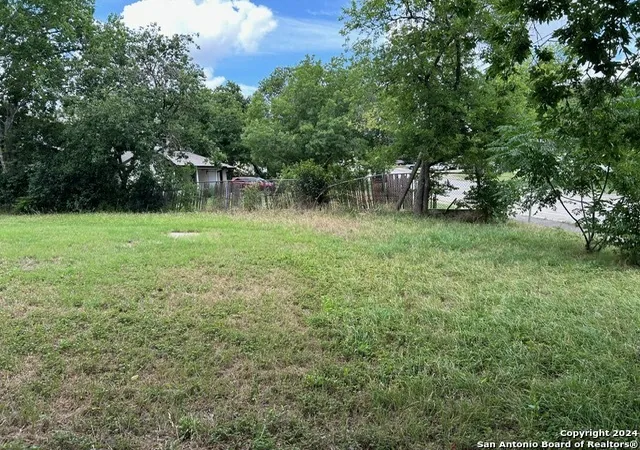 Photo 3 of Land for sale at 1610 Donaldson Ave, San Antonio, TX 78228 | MLS# 1956545 | Listing updated on 2026-04-20