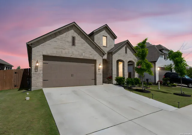 Photo 3 of Single family home for sale at 1629 Craftsman, New Braunfels, TX 78132 | MLS# 1956549 | Listing updated on 2026-05-29