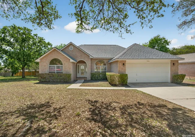 Photo 3 of Sale Pending at 7446 Oak Marsh, Live Oak, TX 78233 | MLS# 1956568 | Listing updated on 2026-04-21