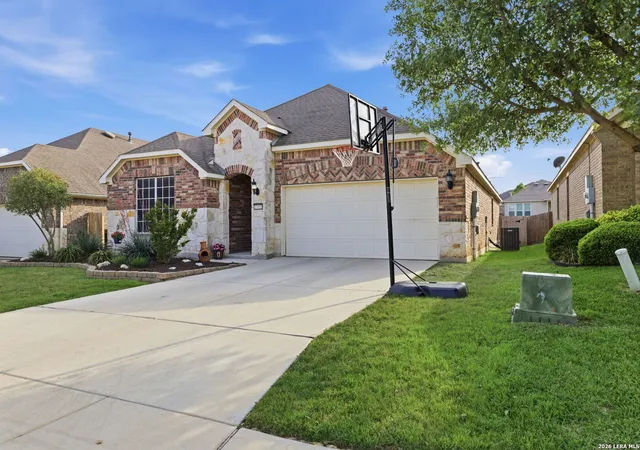 Photo 3 of Sale Pending at 27455 Camino Hvn, Boerne, TX 78015 | MLS# 1956570 | Listing updated on 2026-04-11
