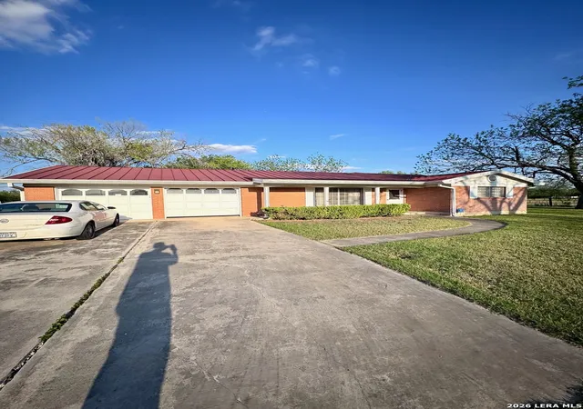 3rd image of 8798 Abe Lincoln, San Antonio, TX 78240 | MLS# 1956598