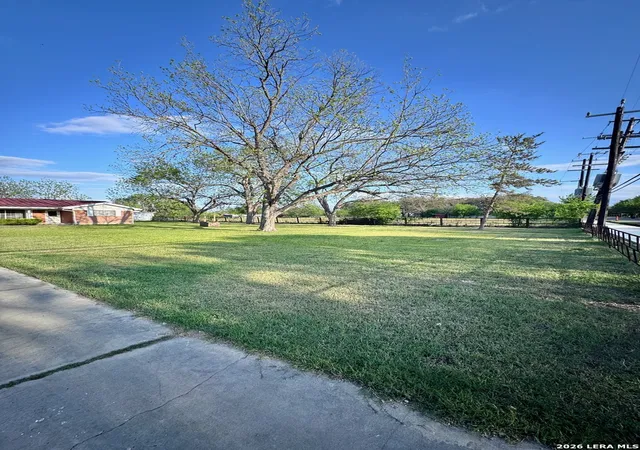 5th image of 8798 Abe Lincoln, San Antonio, TX 78240 | MLS# 1956598