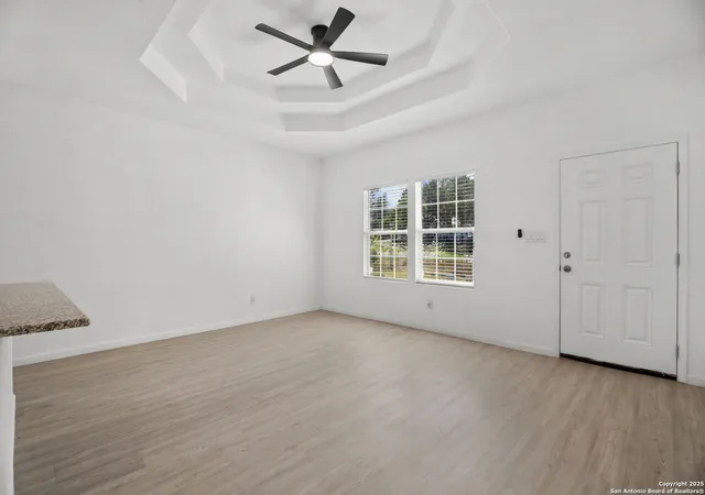 3rd image of 1032 Blueridge Dr, Canyon Lake, TX 78133 | MLS# 1956606