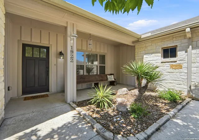 Photo 3 of Sale Pending at 1922 Weston Loop, Kerrville, TX 78028 | MLS# 1956611 | Listing updated on 2026-05-08