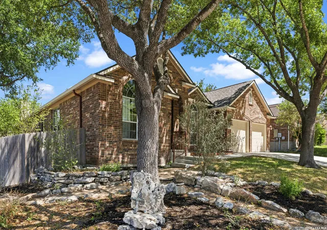 3rd image of 200 Summit Vw, Cibolo, TX 78108 | MLS# 1956614