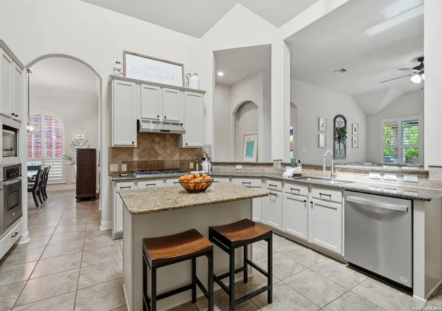 Photo 3 of Sale Pending at 2619 Cielo Trce, San Antonio, TX 78261 | MLS# 1956617 | Listing updated on 2026-04-27