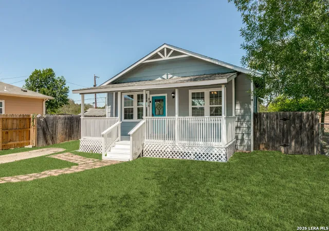 Photo 1 of Single family home for sale at 915 W Rosewood, San Antonio, TX 78201 | MLS# 1956653 | Listing updated on 2026-05-18