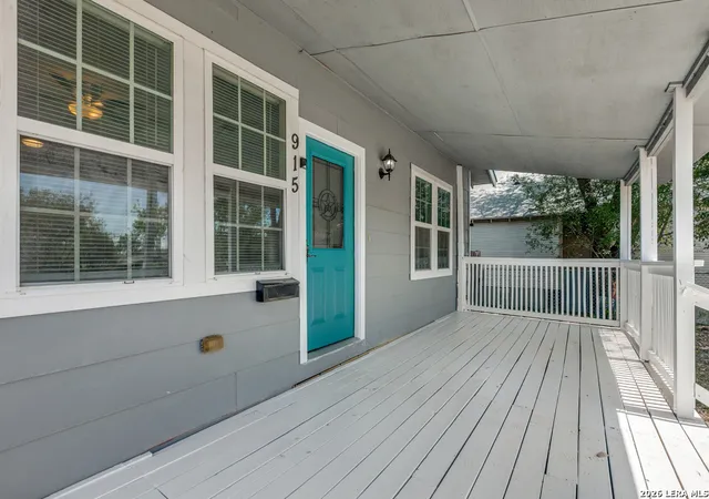 Photo 3 of Single family home for sale at 915 W Rosewood, San Antonio, TX 78201 | MLS# 1956653 | Listing updated on 2026-05-18