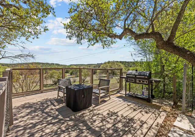 Homes for sale in Spring Branch, TX | 130 Scenic View Dr, Spring Branch, TX 78070 | MLS# 1956665