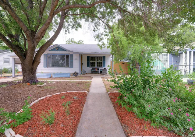 Homes for sale in San Antonio, TX | 2231 W Woodlawn Ave, San Antonio, TX 78201 | MLS# 1956687