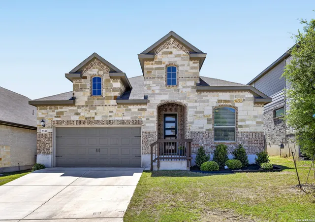 Photo 1 of Sale Pending at 3330 Rizzoli Ave, San Antonio, TX 78261 | MLS# 1956693 | Listing updated on 2026-05-12