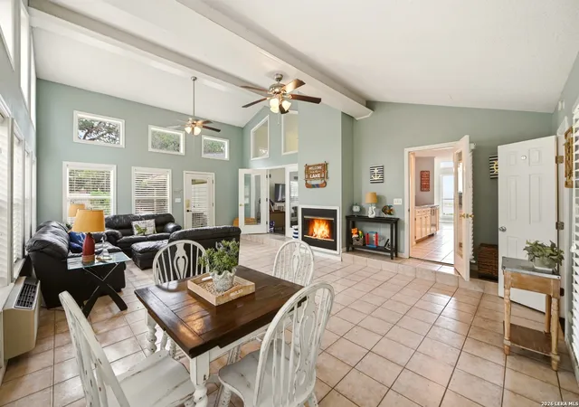Photo 2 of Single family home for sale at 1518 Lakeside, Canyon Lake, TX 78133 | MLS# 1956712 | Listing updated on 2026-04-20