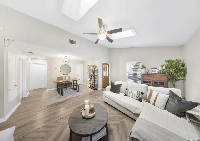 3rd image of 13623 High Chapel, San Antonio, TX 78231 | MLS# 1956715