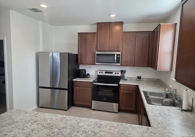 Photo 2 of Single family home for sale at 9503 Hinterlands Dr, San Antonio, TX 78221 | MLS# 1956725 | Listing updated on 2026-05-31