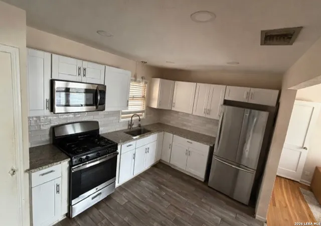 3rd image of 415 Irvington, San Antonio, TX 78209 | MLS# 1956757