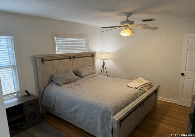 5th image of 415 Irvington, San Antonio, TX 78209 | MLS# 1956757