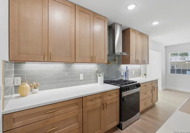 4th image of 106 Irvington Dr, San Antonio, TX 78209 | MLS# 1956782