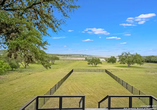 Photo 4 of Single family home for sale at 707 Park Shores, Canyon Lake, TX 78133 | MLS# 1956784 | Listing updated on 2026-09-16