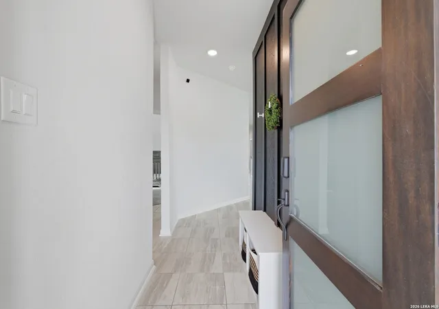Photo 3 of Single family home for sale at 210 Antelope Vly, San Antonio, TX 78253 | MLS# 1956798 | Listing updated on 2026-05-19