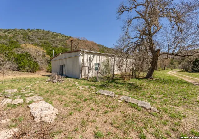 Homes for sale in Utopia, TX | 3655 North Seco Road, Utopia, TX 78884 | MLS# 1956848
