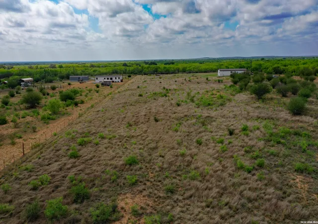 Homes for sale in Yancey, TX | 0 W County Road 640, Yancey, TX 78886 | MLS# 1956856