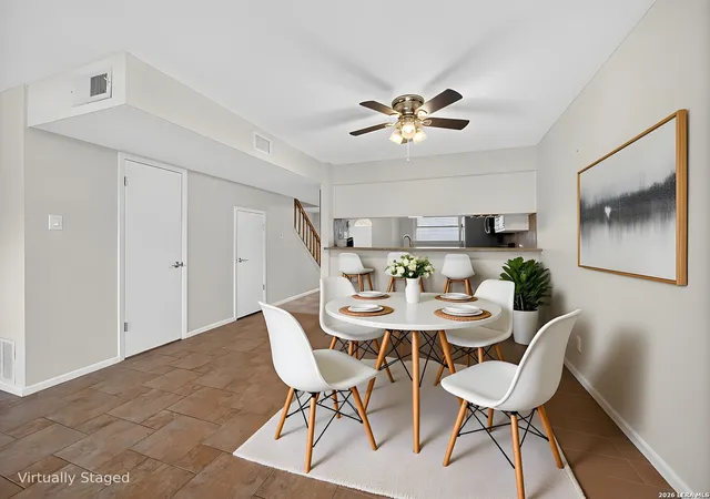 3rd image of 6718 Callaghan Rd #UNIT 206, San Antonio, TX 78229 | MLS# 1956947