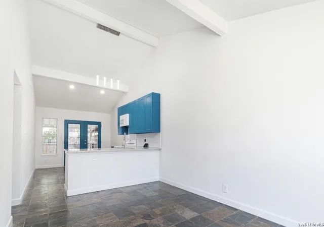 Photo 3 of Single family home for sale at 7006 Glen Pass, San Antonio, TX 78239 | MLS# 1956999 | Listing updated on 2026-07-29