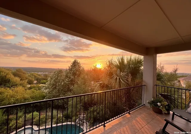 Photo 3 of Sale Pending at 915 Campanile, San Antonio, TX 78258 | MLS# 1957138 | Listing updated on 2026-08-04