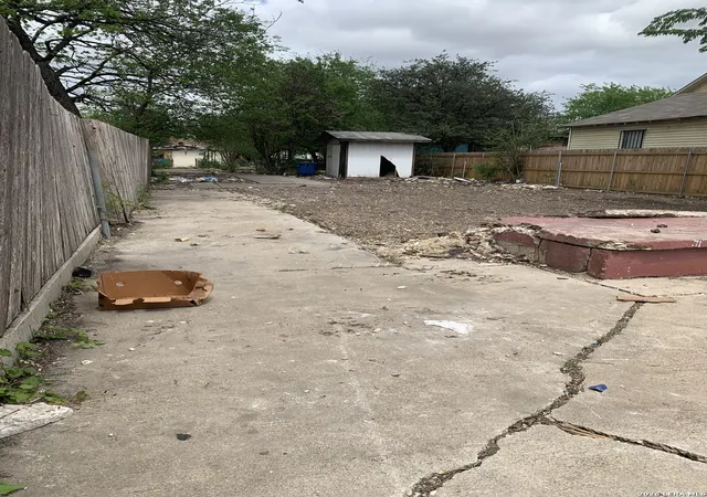 Photo 3 of Land for sale at 405 Frio City Rd, San Antonio, TX 78207 | MLS# 1957194 | Listing updated on 2026-08-10