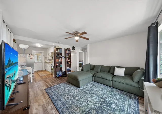 5th image of 303 Winburn Ave, Schertz, TX 78154 | MLS# 1957215