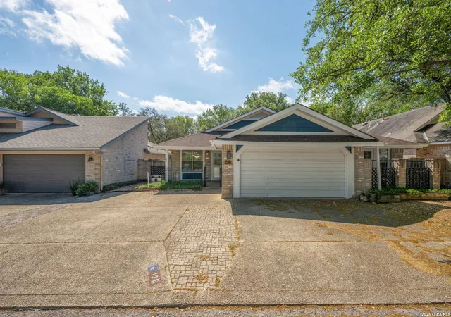 Photo 1 of Single family home for sale at 126 Golden Way, Universal City, TX 78148 | MLS# 1957225 | Listing updated on 2026-07-28