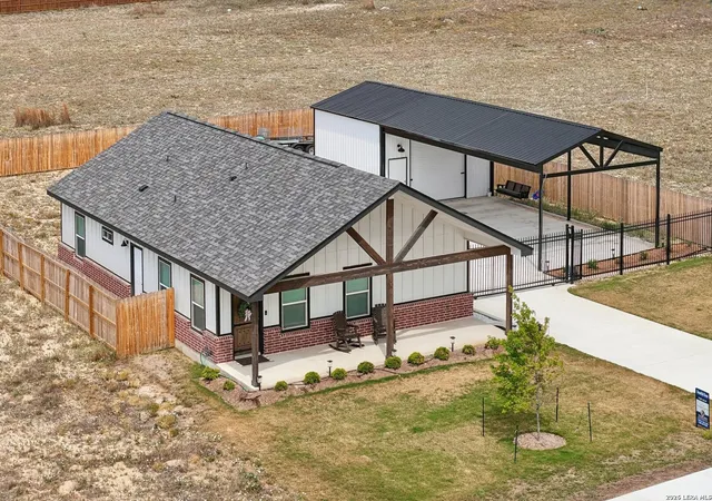 1st image of 218 Colonial, La Vernia, TX 78121 | MLS# 1957233