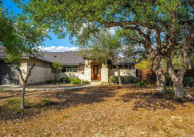 Photo 1 of Single family home for sale at 361 Rolling View, Canyon Lake, TX 78133 | MLS# 1957246 | Listing updated on 2026-05-07