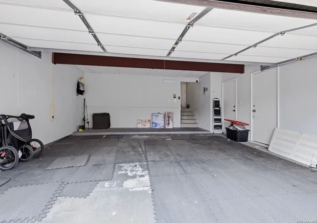 2nd image of 3103 Eisenhauer Rd, San Antonio, TX 78209