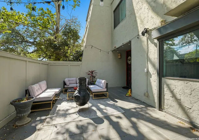 3rd image of 3103 Eisenhauer Rd #J 11, San Antonio, TX 78209 | MLS# 1957247