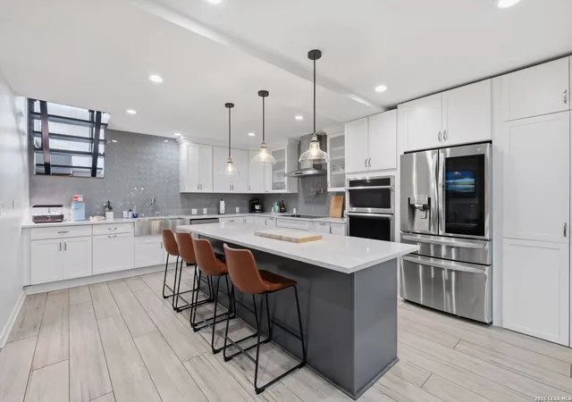 4th image of 3103 Eisenhauer Rd #J 11, San Antonio, TX 78209 | MLS# 1957247