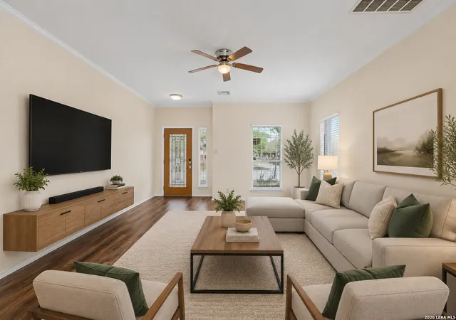 Photo 3 of Single family home for sale at 300 Rustic Trl, Cibolo, TX 78108 | MLS# 1957255 | Listing updated on 2026-09-20