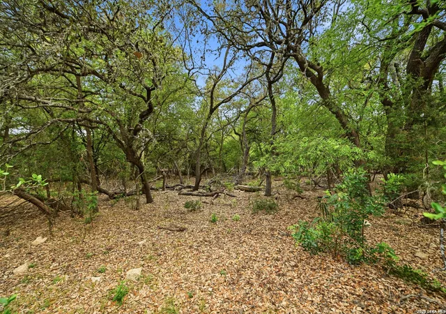 Photo 3 of Single family home for sale at 15 Villa Verde, San Antonio, TX 78230 | MLS# 1957286 | Listing updated on 2026-08-25