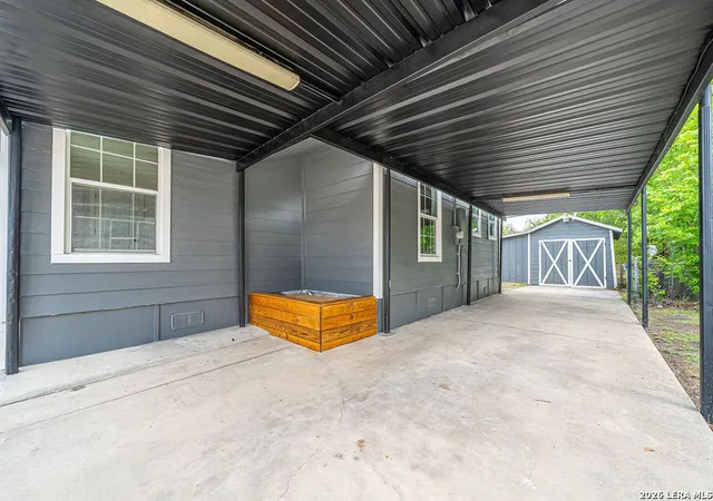 4th image of 1219 Sims Ave, San Antonio, TX 78225 | MLS# 1957316