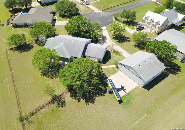 2nd image of 5 Richard Pearce Cv, Georgetown, TX 78626 | MLS# 1957321