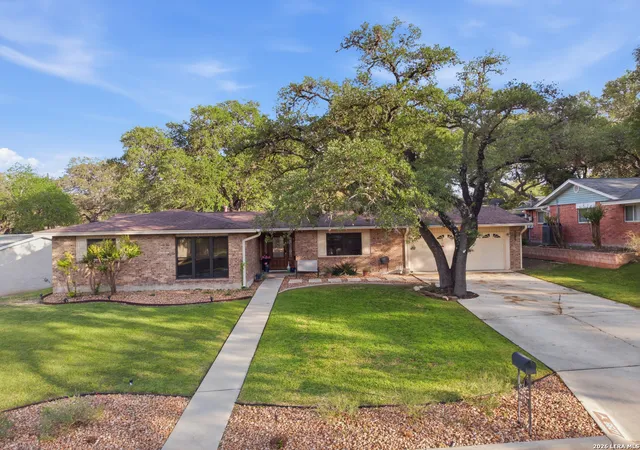 Photo 3 of Single family home for sale at 1299 Cibolo Trl, Universal City, TX 78148 | MLS# 1957373 | Listing updated on 2026-05-15