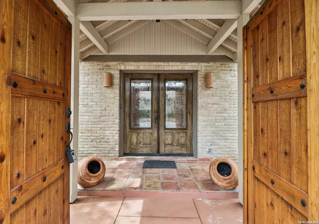 Photo 3 of Sale Pending at 4318 Muirfield, San Antonio, TX 78229 | MLS# 1957386 | Listing updated on 2026-05-18