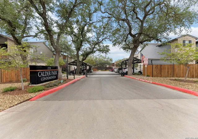 Listing Photo 1 - Condo for sale in building located at 2718 Old Field Dr, San Antonio, TX 78247 - Unit #502