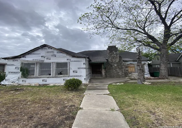 2nd image of 450 Avant Ave, San Antonio, TX 78210 | MLS# 1957401