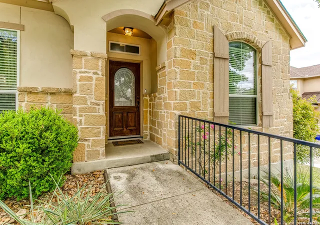 Homes for sale in Helotes, TX | 16014 Juan Tabo Way, Helotes, TX 78023 | MLS# 1957438