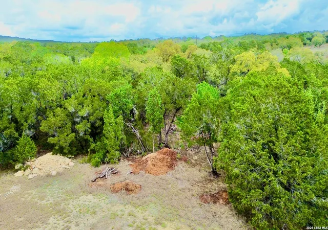 4th image of 37 Stardust, Wimberley, TX 78676 | MLS# 1957457