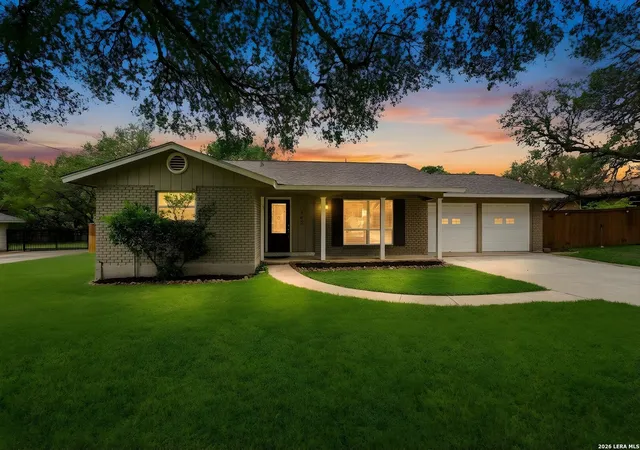 Photo 1 of Sale Pending at 402 Rua De Matta, Hollywood Park, TX 78232 | MLS# 1957458 | Listing updated on 2026-04-25