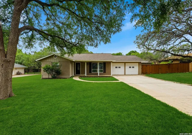 Photo 20 of Sale Pending at 402 Rua De Matta, Hollywood Park, TX 78232 | MLS# 1957458 | Listing updated on 2026-04-25