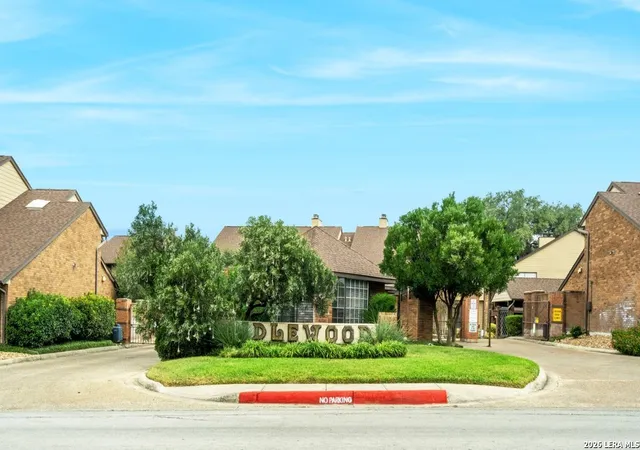 20th image of 3605 Hidden Dr #4F, San Antonio, TX 78217 | MLS# 1957463