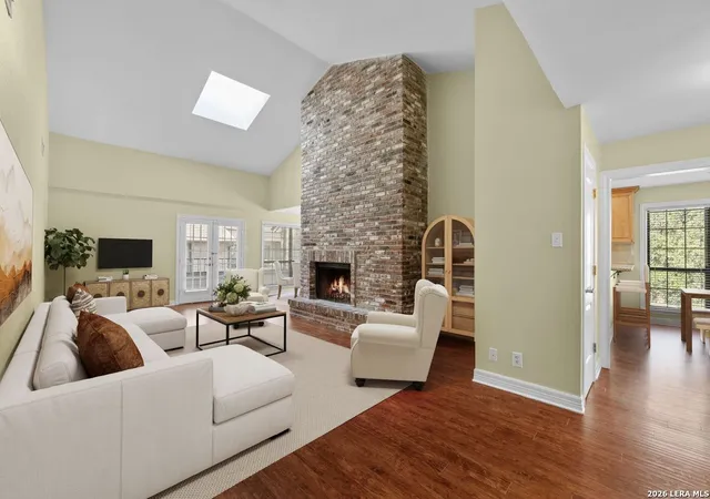 2nd image of 3605 Hidden Dr #4F, San Antonio, TX 78217 | MLS# 1957463
